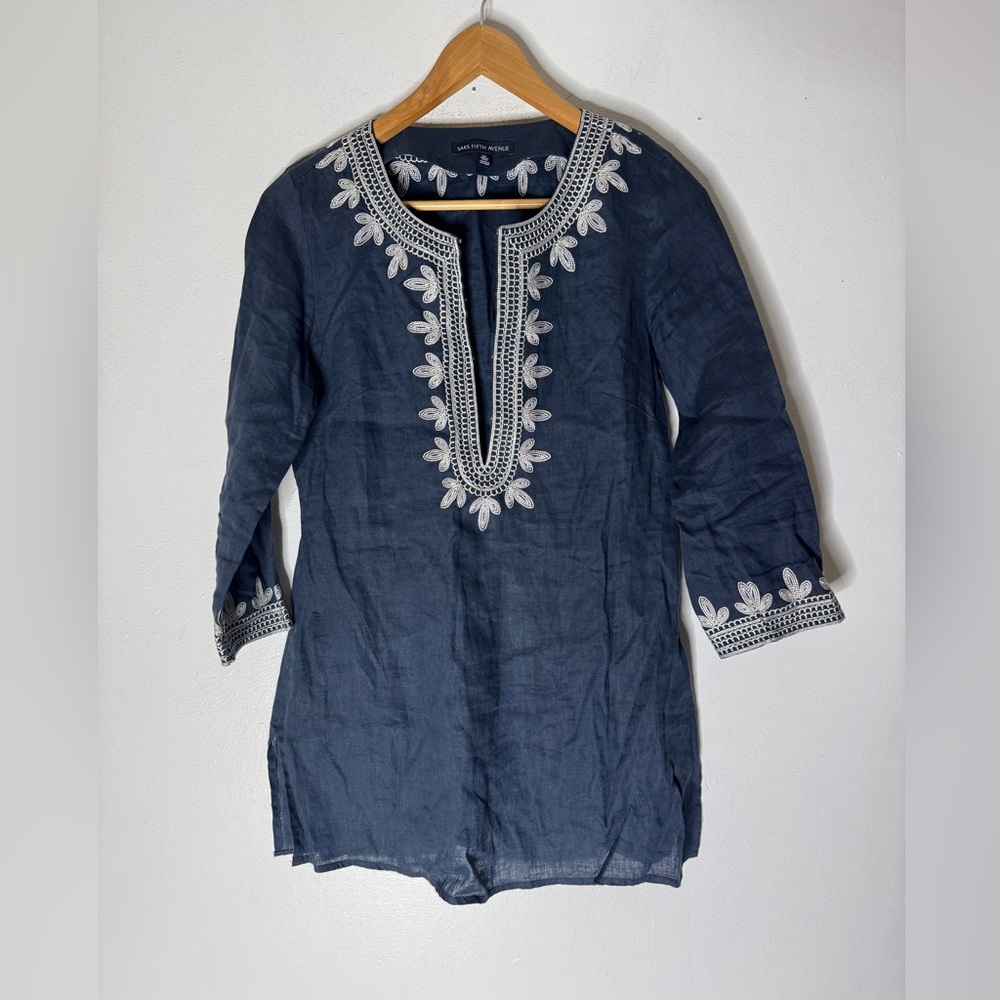 Saks Fifth Avenue 100% Linen Embroidered 3/4 Sleeve Navy Tunic Top Beachy Boho S